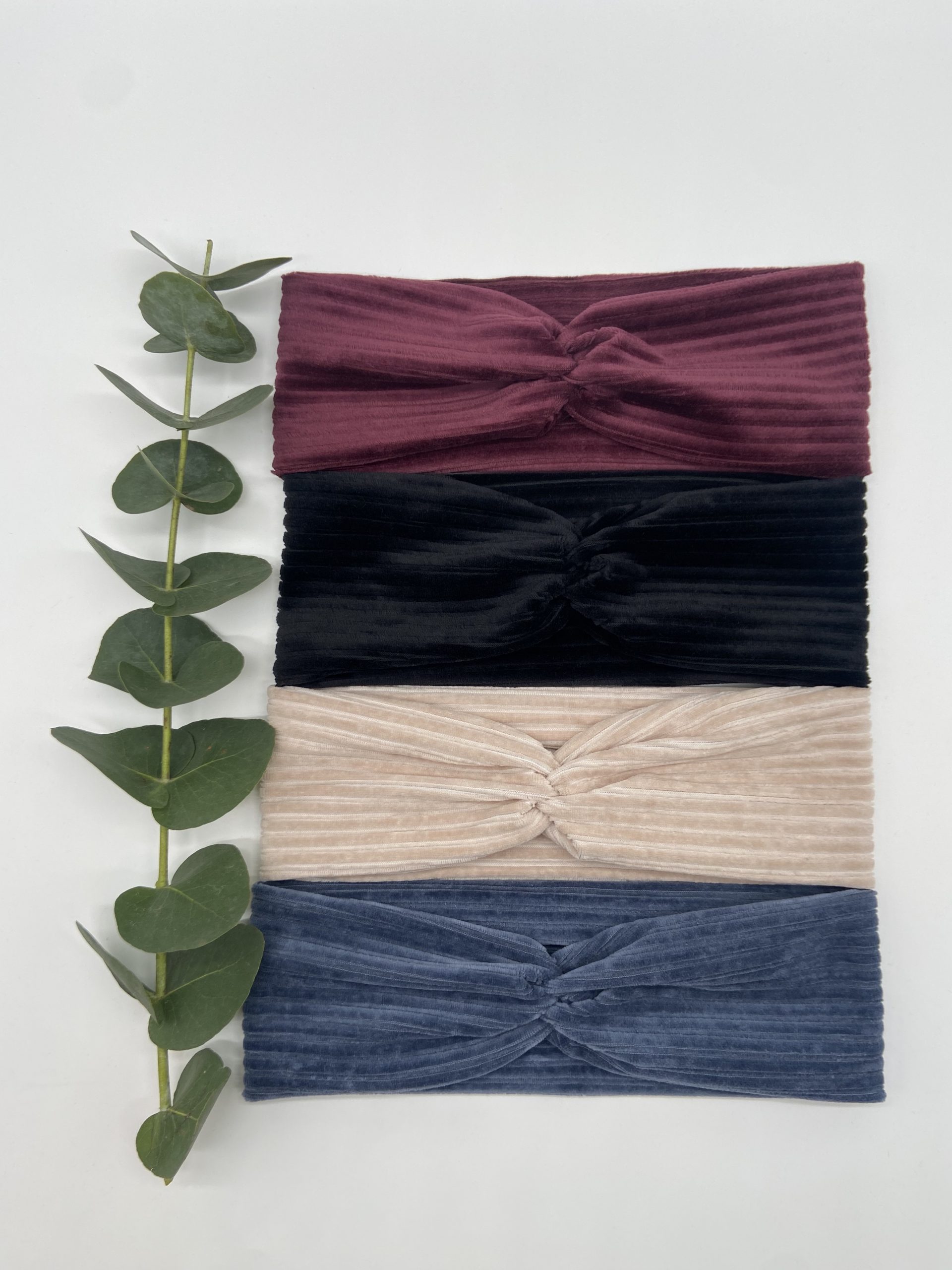 Haarband aus Cord in Bordeaux, Schwarz, Creme und Blau