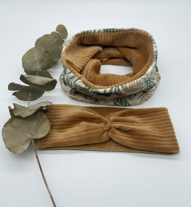 Loop Set aus Cord und Herbstmuster Jersey