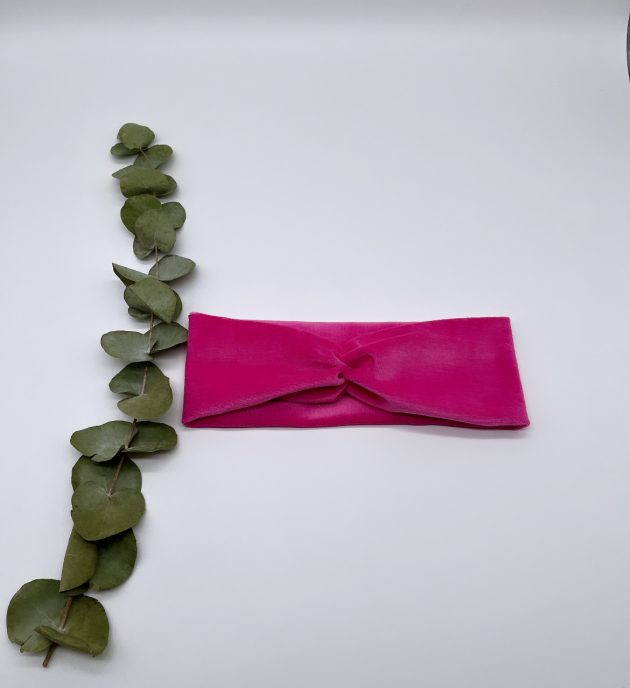 Haarband in Velvet / Nicki-Stoff Pink – Bild 3